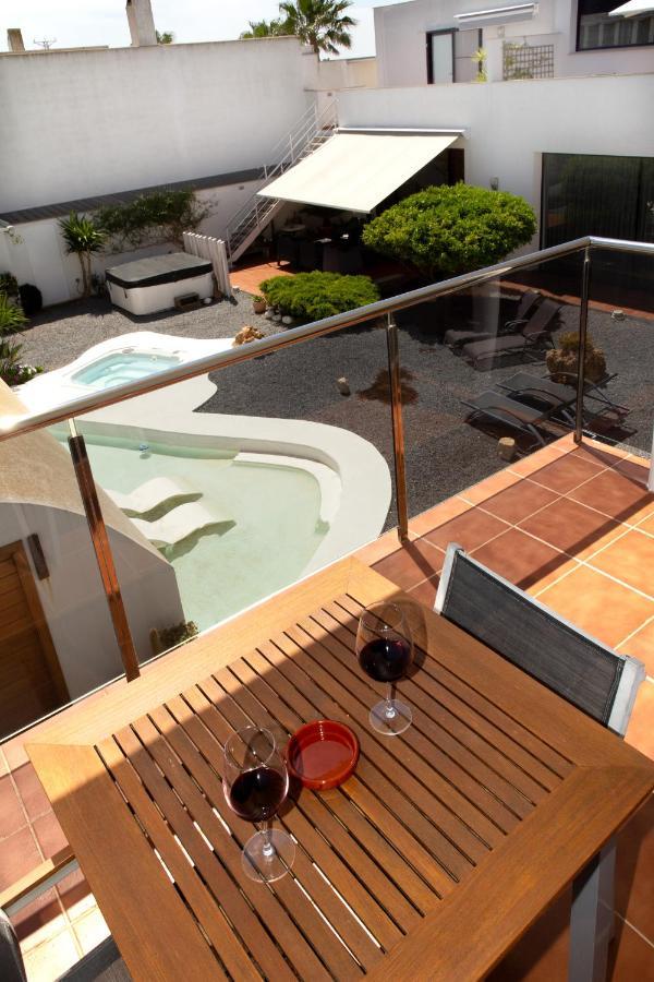Hotel Mar D'Espills - Adults Only エル・ポブレ・ノウ・デル・デルタ エクステリア 写真
